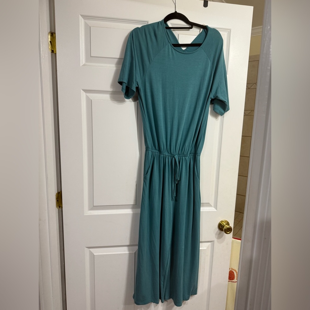 Zenana Outfitters Teal Crop Jumpsuit